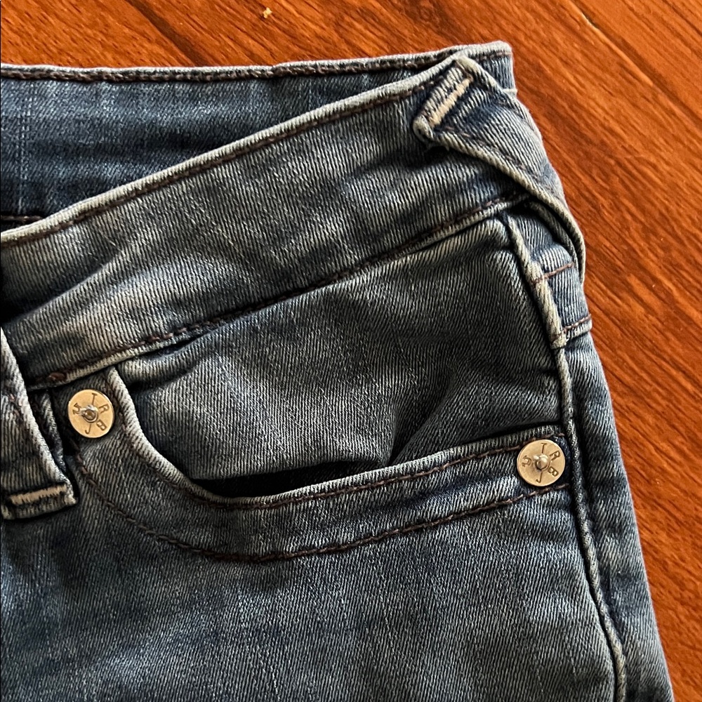 True Religion Classic Blue Straight Leg Jeans - Picture 6 of 7